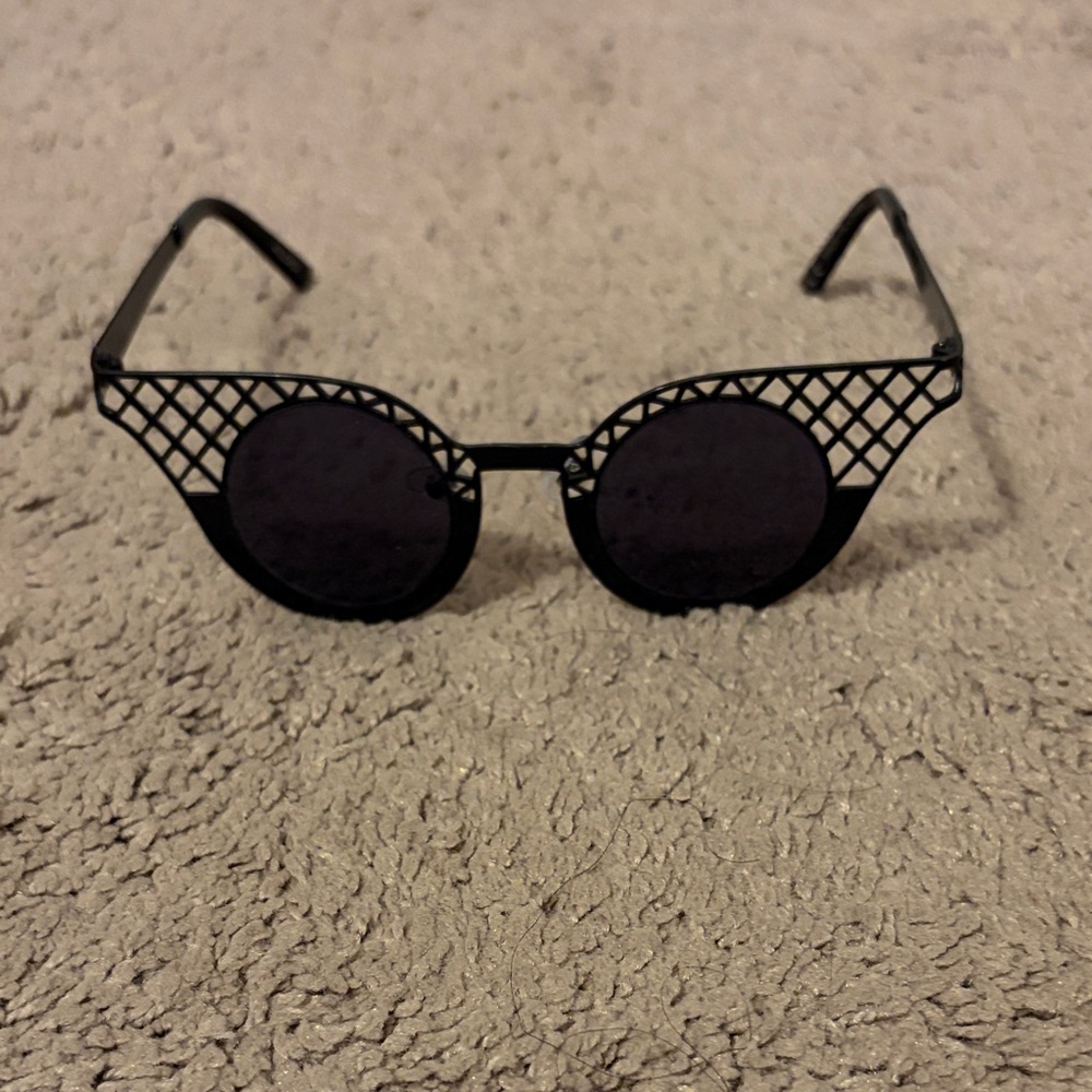 😎 Round Sunglasses 😎